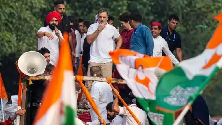 ভারতে ‘বাংলাদেশের মতো নৈরাজ্য’ সৃষ্টির চেষ্টা, রাহুল গান্ধীর বিরুদ্ধে বিজেপির অভিযোগ