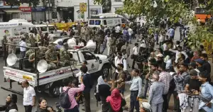 ব্যারিকেড, মেট্রো স্টেশন বন্ধ, ধরপাকড়—থামাতে পারছে না দিল্লীর আন্দোলনকারী ছাত্রদের!