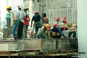 মালয়েশিয়ায় প্রবাসী শ্রমিকদের সুখবর, বেতন বাড়ছে ২০২৭ সালের জুনে
