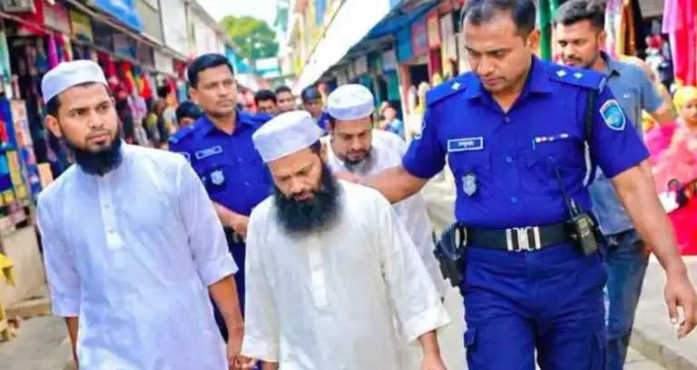 মাদ্রাসার নামে ভুয়া রশিদ বই, চুয়াডাঙ্গায় আটক ৩ প্রতারক