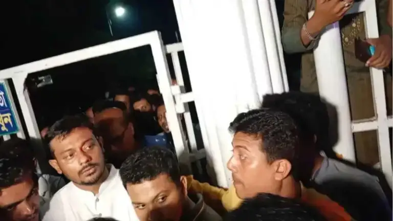 নাসীরুদ্দীন পাটওয়ারীর ওপর হাম’লা: মা’মলা করতে গিয়ে থানায় অবরু’দ্ধ এনসিপি
