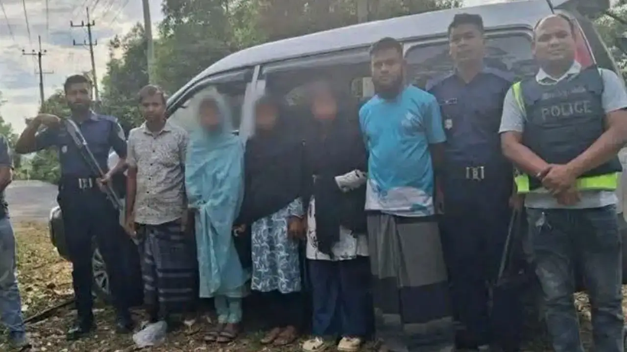 গৃহপরিচারিকার কাজ নিয়ে চট্টগ্রামে আশ্রয় নিয়েছিল নিখোঁজ তিন কিশোরী