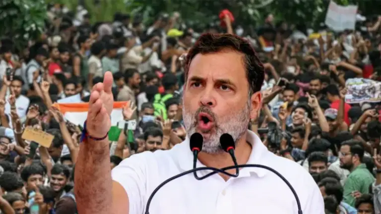 মোদির বিরু’দ্ধে তরুণদের আন্দোলন চালিয়ে যাওয়ার আহ্বান রাহুলের
