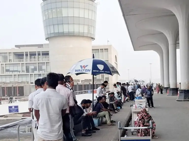 সৌদিগামী ফ্লাইটে অচলাবস্থা, শাহজালালে বাতিল ৬১টি ফ্লাইট